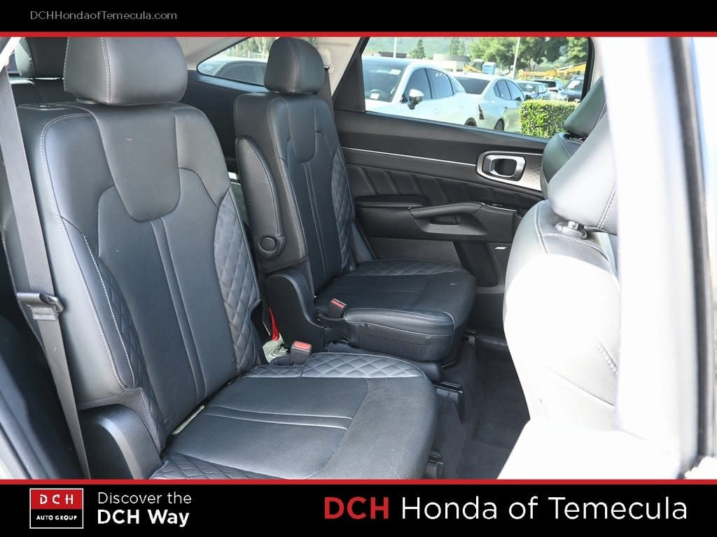 Thumbnail: 2021 Kia Sorento - 25