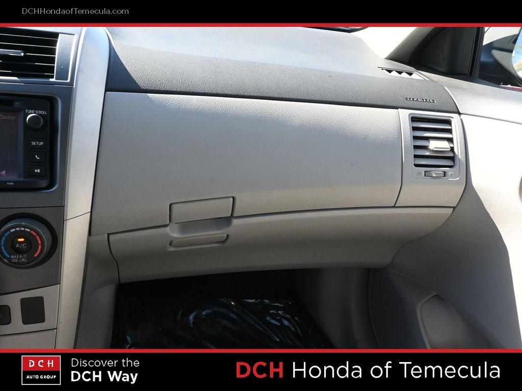 Thumbnail: 2013 Toyota Corolla - 20