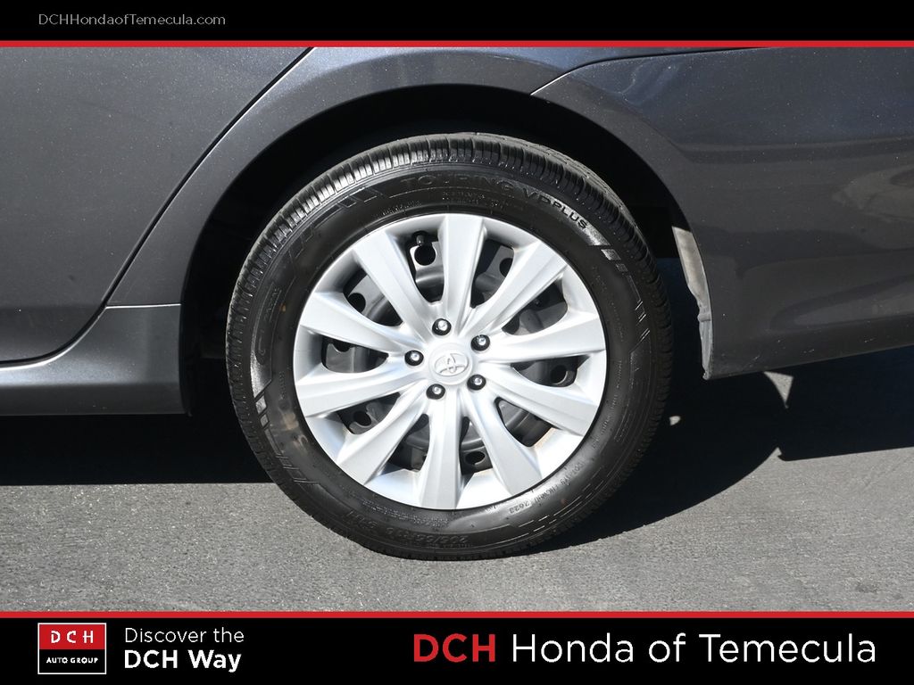 Thumbnail: 2013 Toyota Corolla - 7