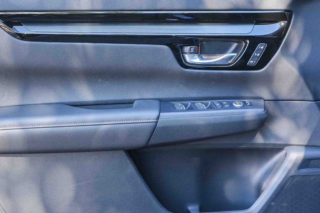 Thumbnail: 2026 Honda CR-V - 25