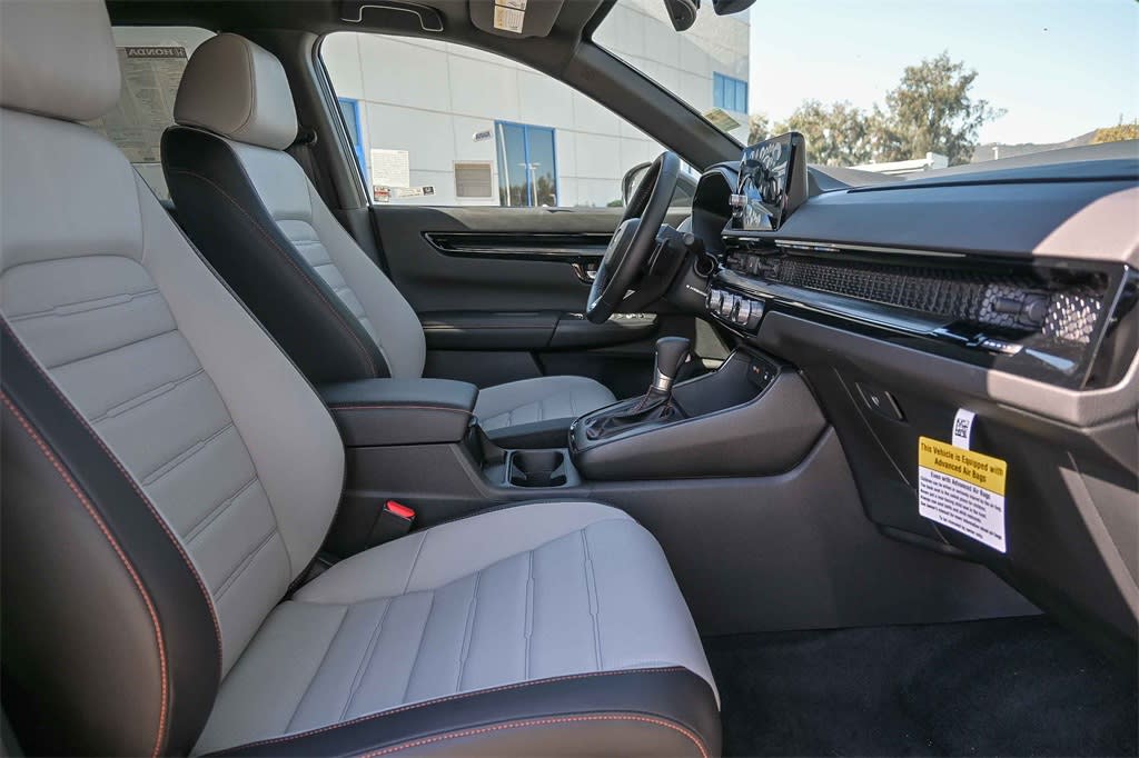 Thumbnail: 2026 Honda CR-V - 10