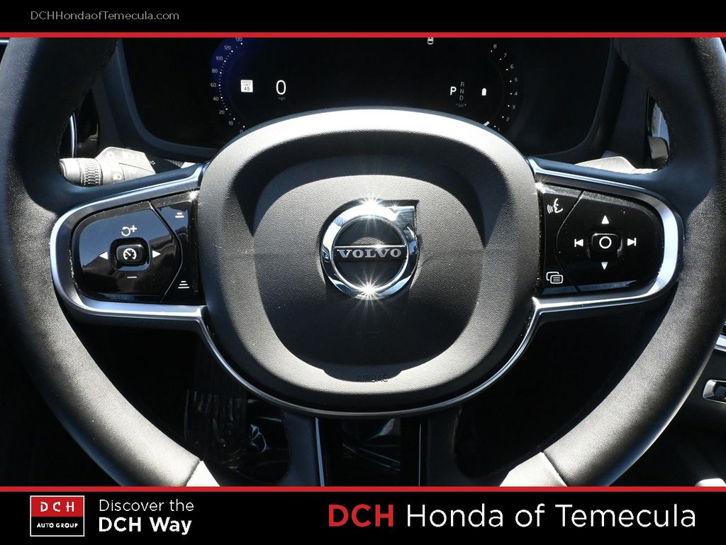 Thumbnail: 2024 Volvo S60 - 19