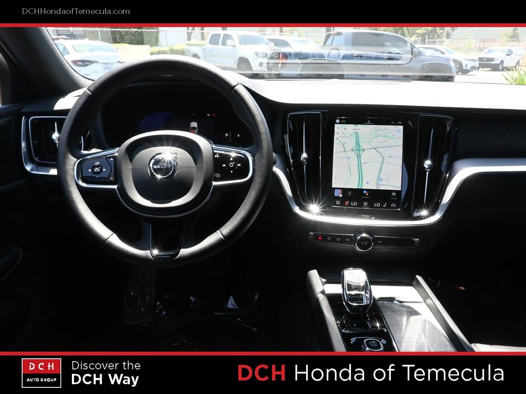 Thumbnail: 2024 Volvo S60 - 2
