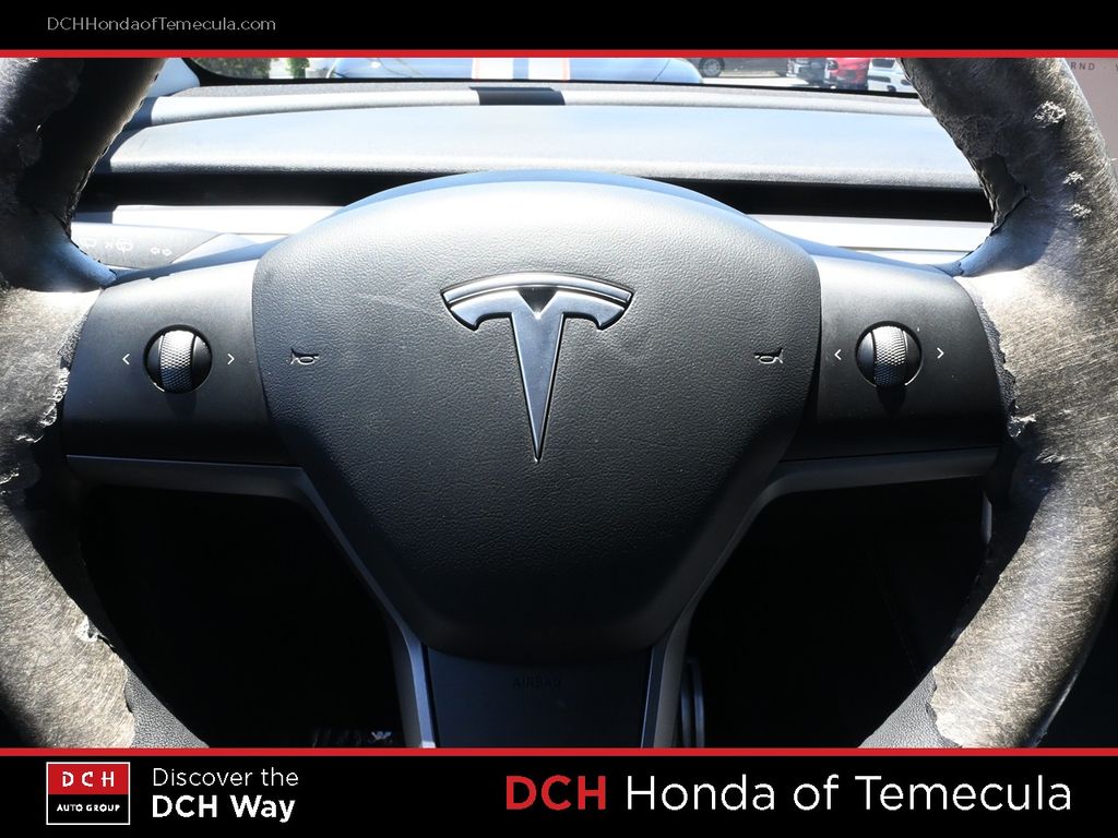 Thumbnail: 2022 Tesla Model Y - 15