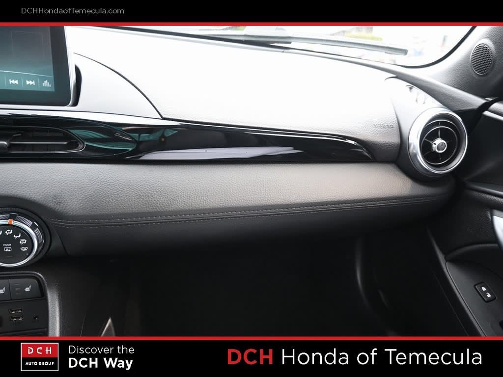 Thumbnail: 2019 Fiat 124 Spider - 21