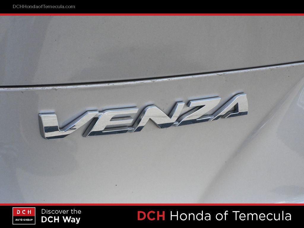 Thumbnail: 2022 Toyota Venza - 6