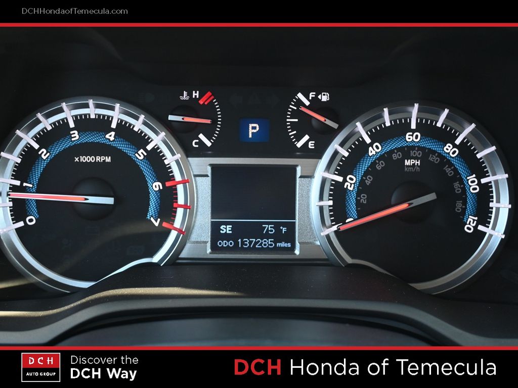 Thumbnail: 2015 Toyota 4Runner - 15