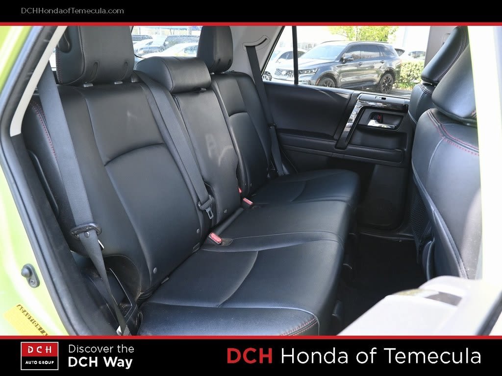 Thumbnail: 2022 Toyota 4Runner - 24