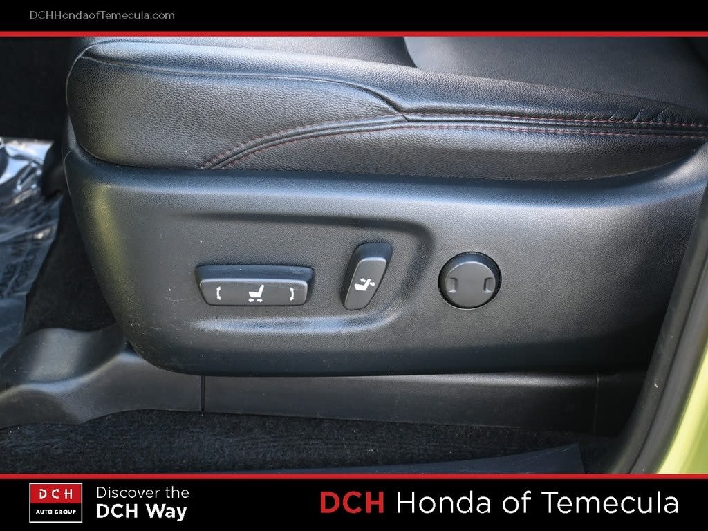 Thumbnail: 2022 Toyota 4Runner - 23