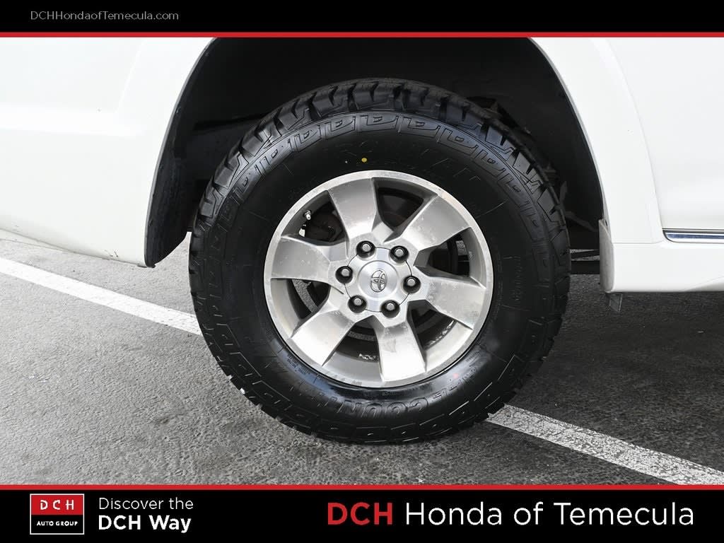 Thumbnail: 2010 Toyota 4Runner - 7