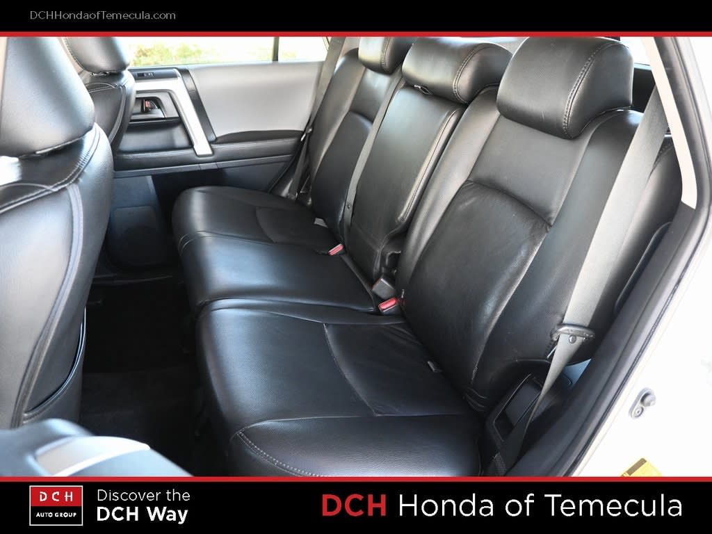 Thumbnail: 2010 Toyota 4Runner - 11