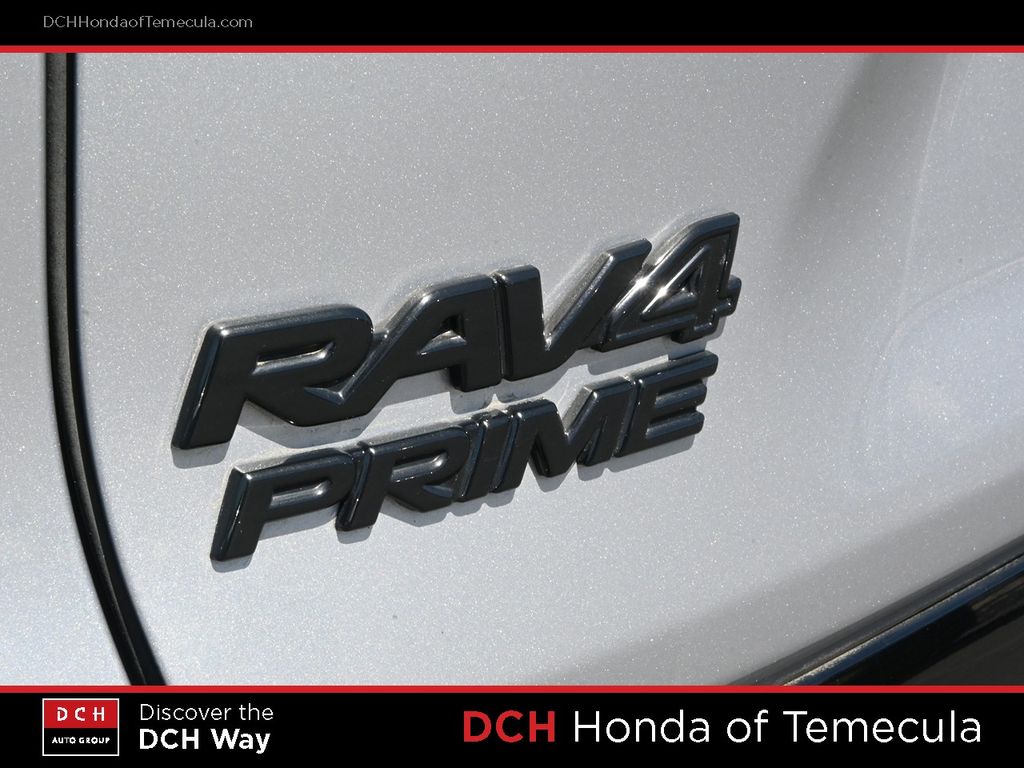 Thumbnail: 2021 Toyota RAV4 - 6