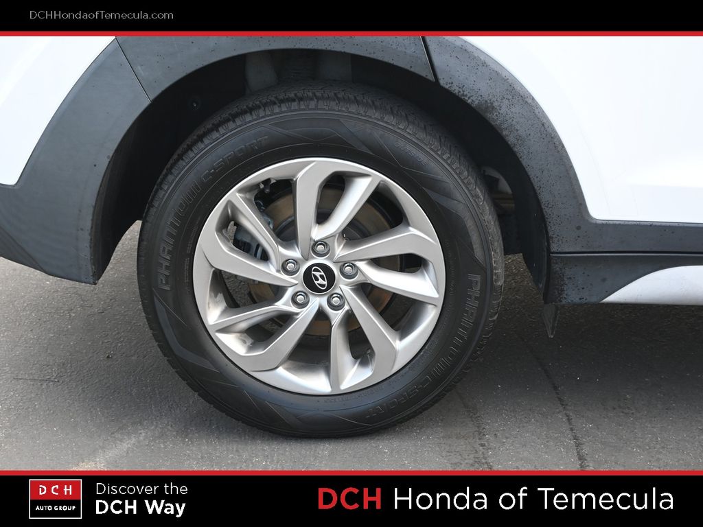 Thumbnail: 2017 Hyundai Tucson - 7