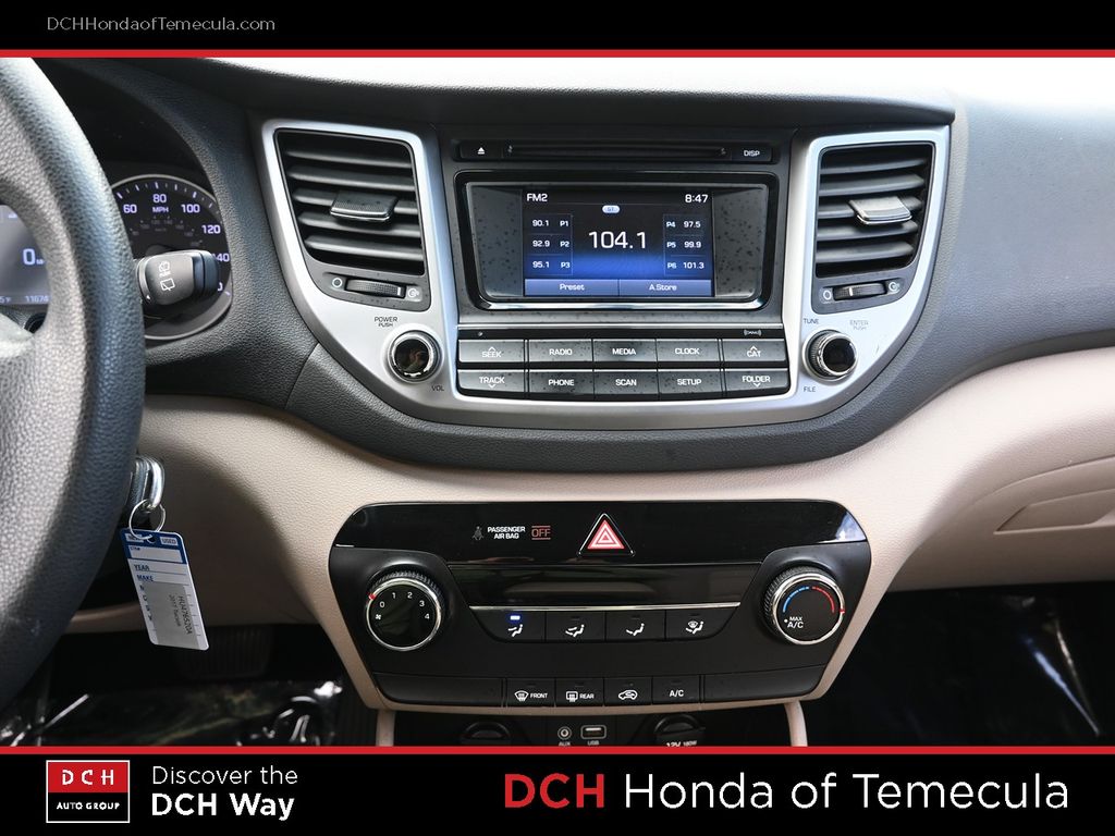 Thumbnail: 2017 Hyundai Tucson - 12