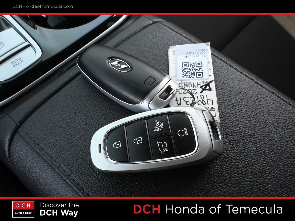 Thumbnail: 2023 Hyundai Tucson - 17