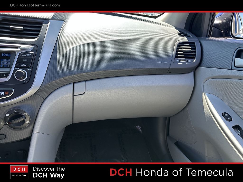 Thumbnail: 2016 Hyundai Accent - 19