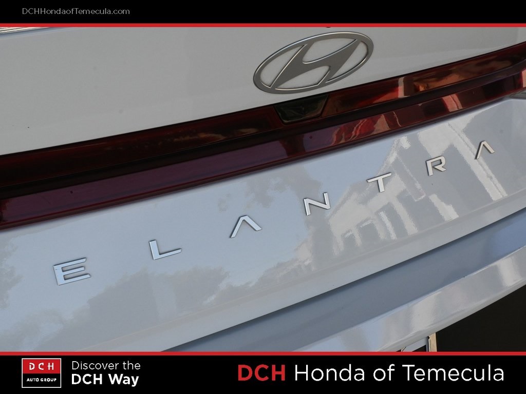 Thumbnail: 2024 Hyundai Elantra - 18