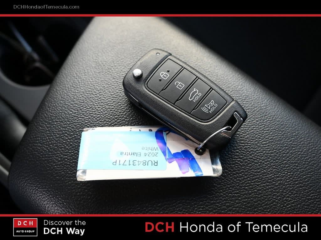 Thumbnail: 2024 Hyundai Elantra - 14