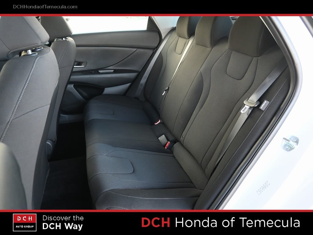 Thumbnail: 2024 Hyundai Elantra - 10