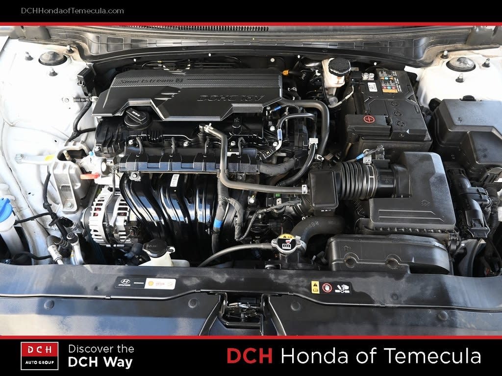 Thumbnail: 2024 Hyundai Elantra - 6