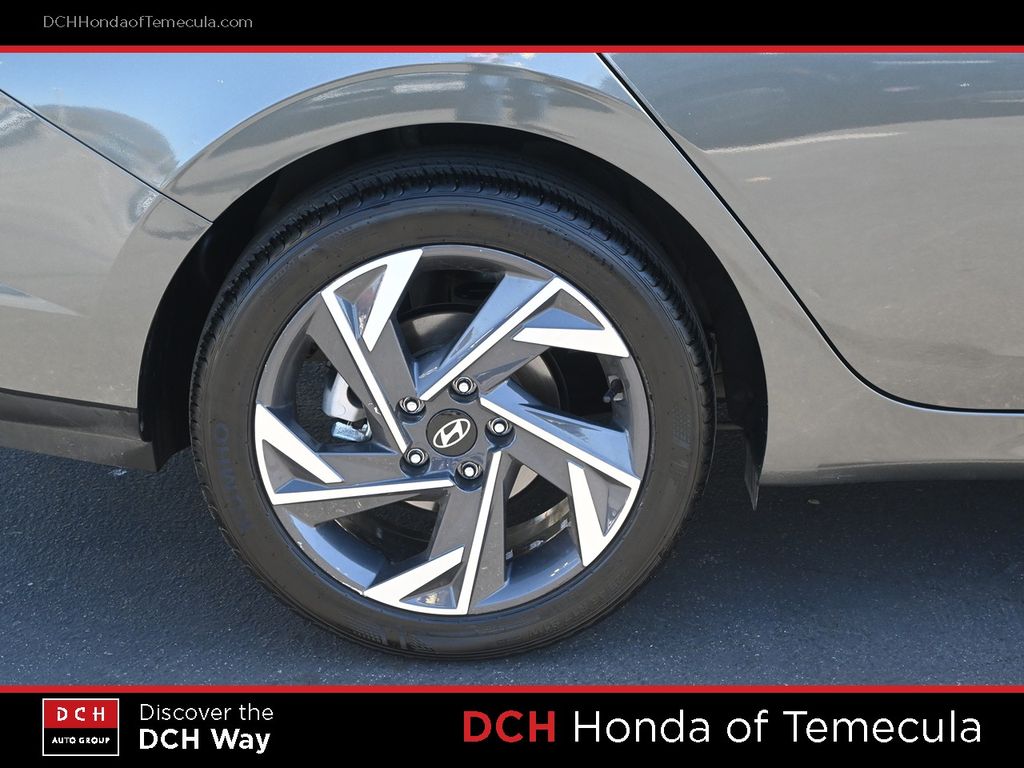 Thumbnail: 2025 Hyundai Elantra - 6
