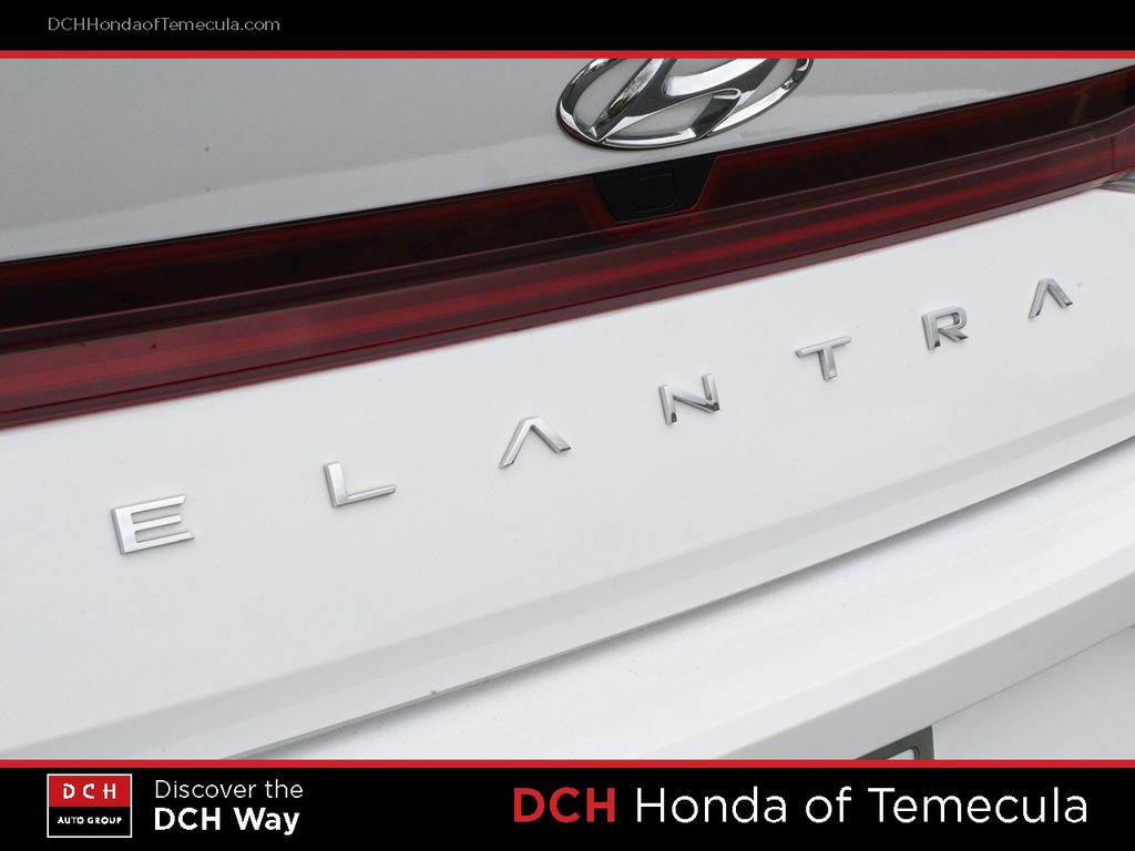 Thumbnail: 2023 Hyundai Elantra - 5