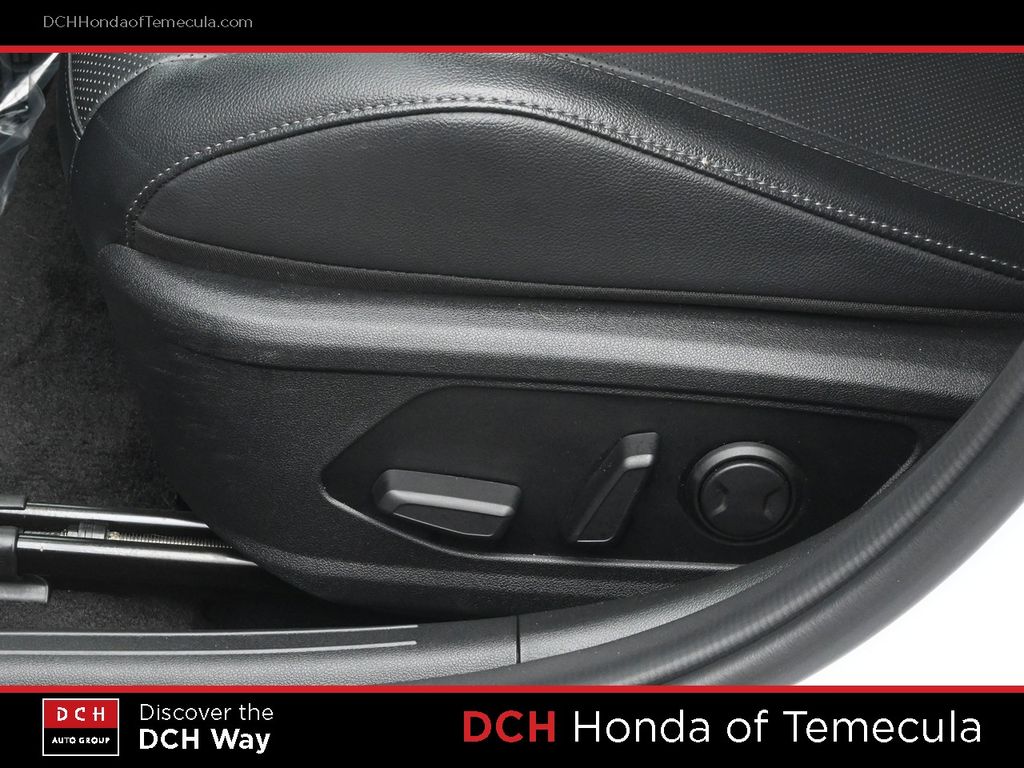 Thumbnail: 2023 Hyundai Elantra - 23