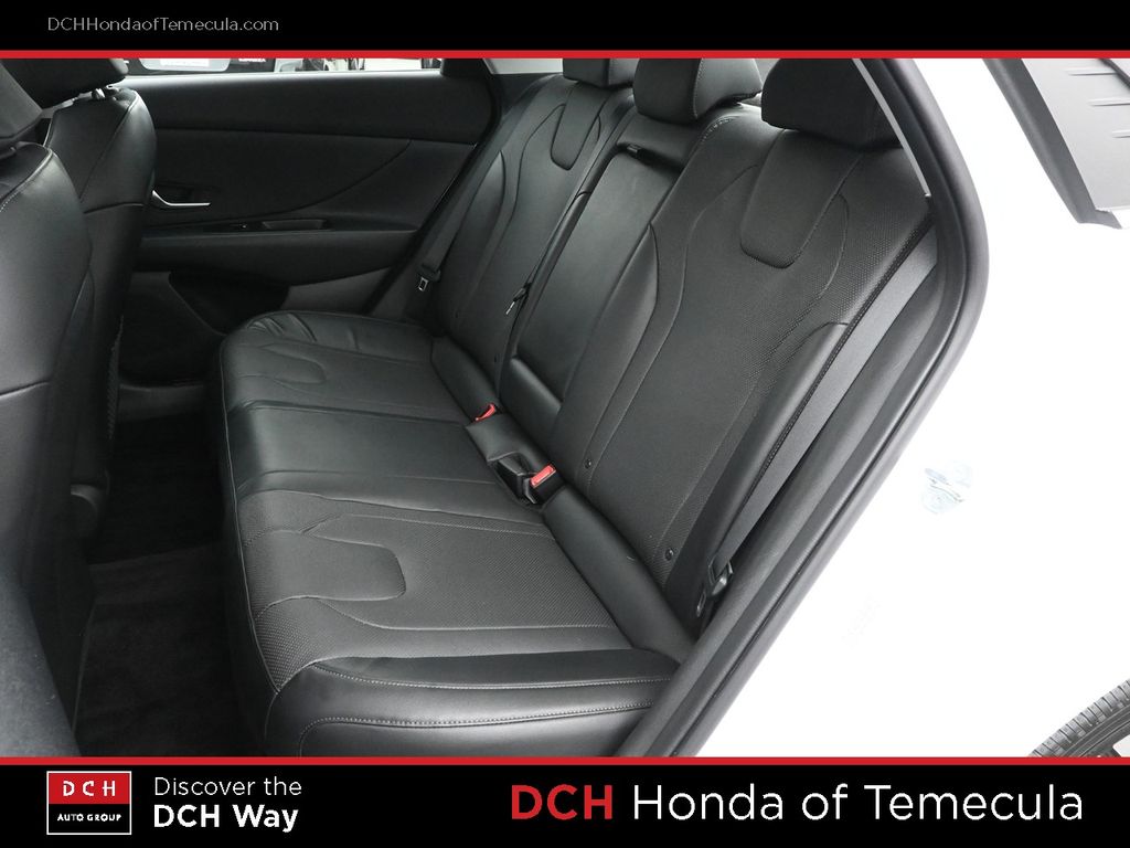 Thumbnail: 2023 Hyundai Elantra - 10