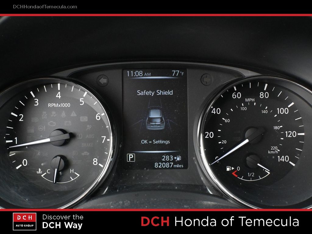 Thumbnail: 2017 Nissan Rogue - 14