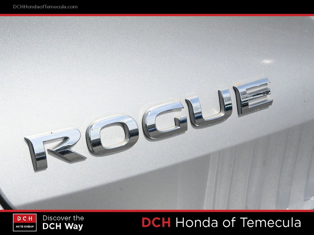 Thumbnail: 2017 Nissan Rogue - 6