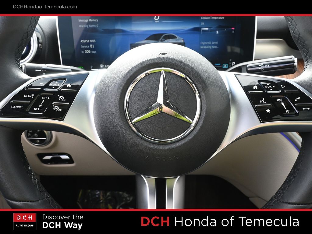 Thumbnail: 2023 Mercedes-Benz C-Class - 18
