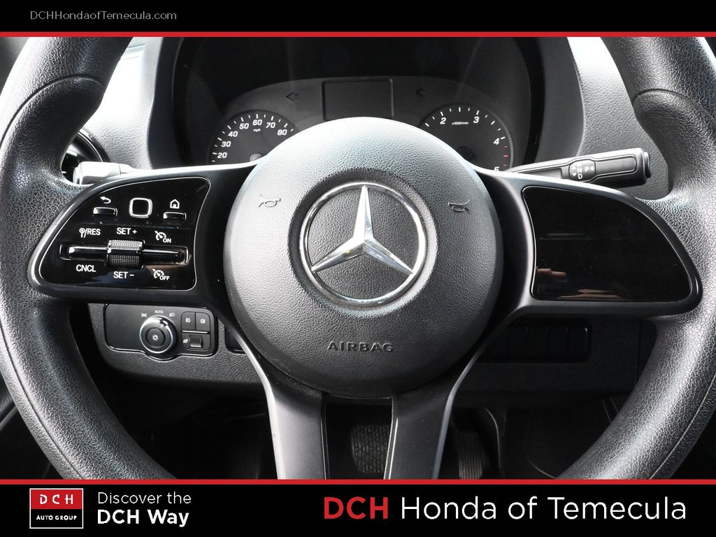 Thumbnail: 2020 Mercedes-Benz Sprinter - 17