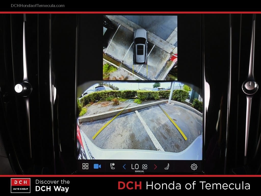 Thumbnail: 2024 Volvo V60 - 21