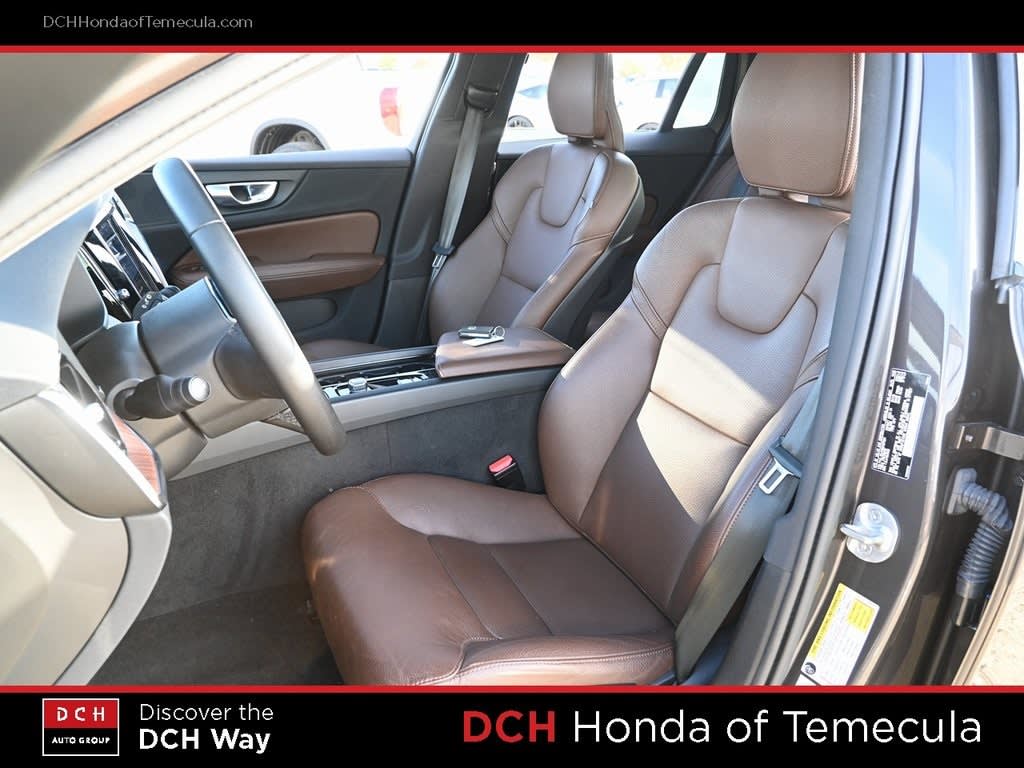 Thumbnail: 2024 Volvo V60 - 8