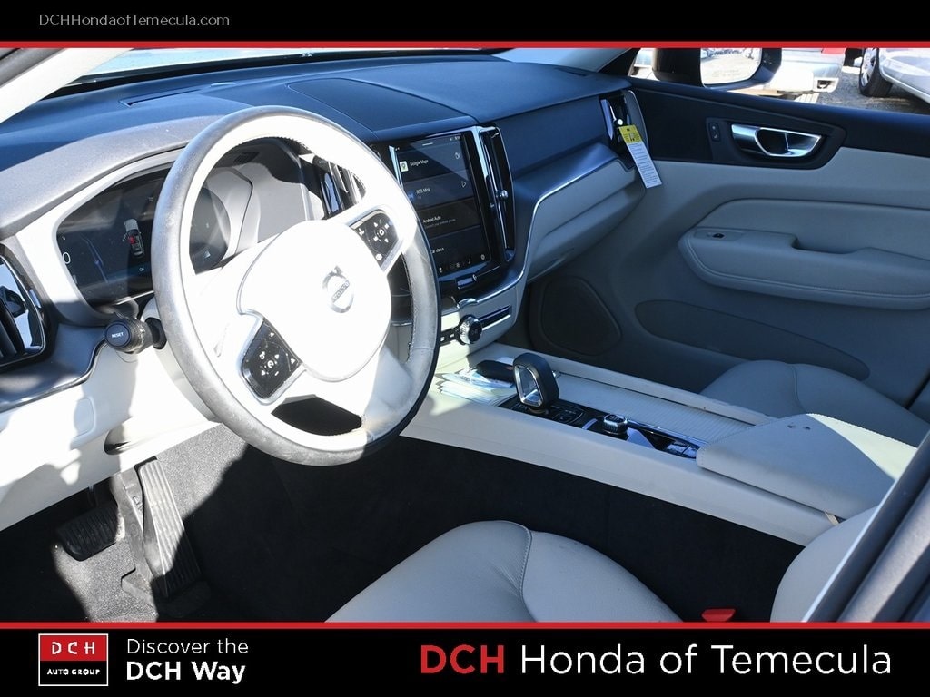 Thumbnail: 2025 Volvo XC60 - 2