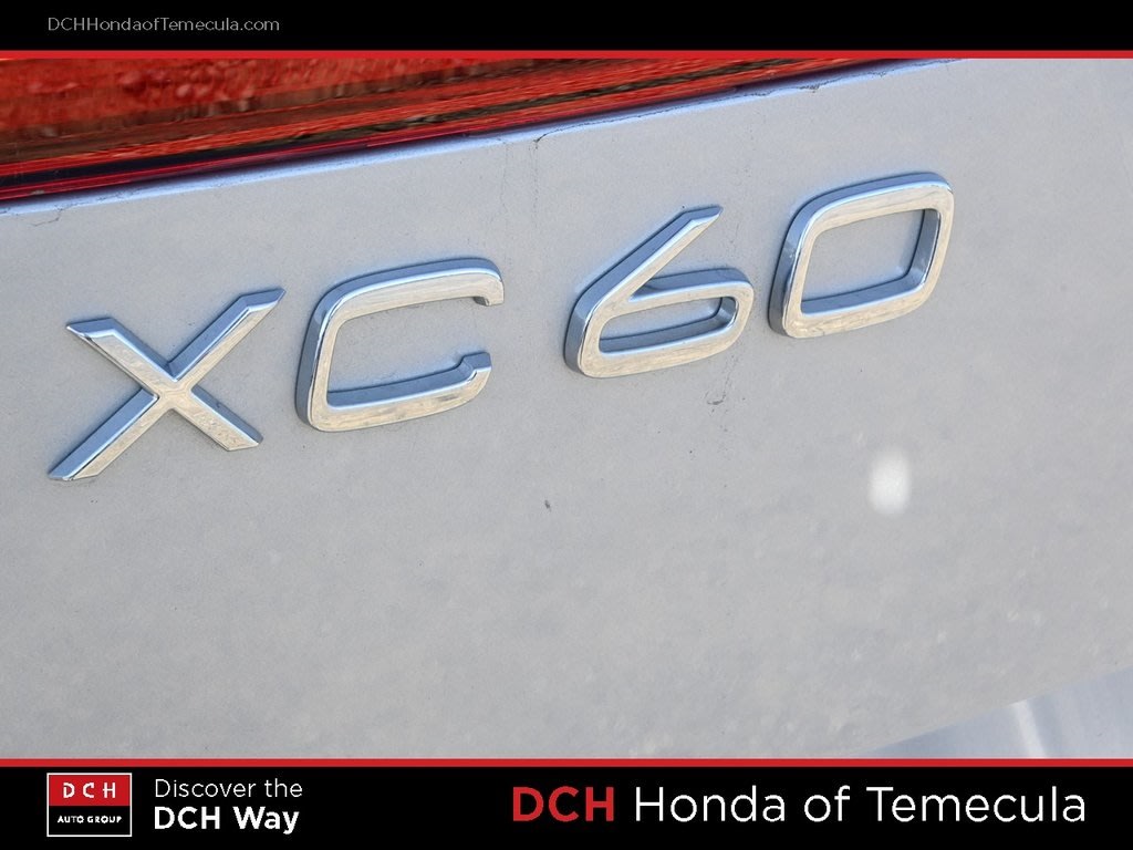 Thumbnail: 2025 Volvo XC60 - 6