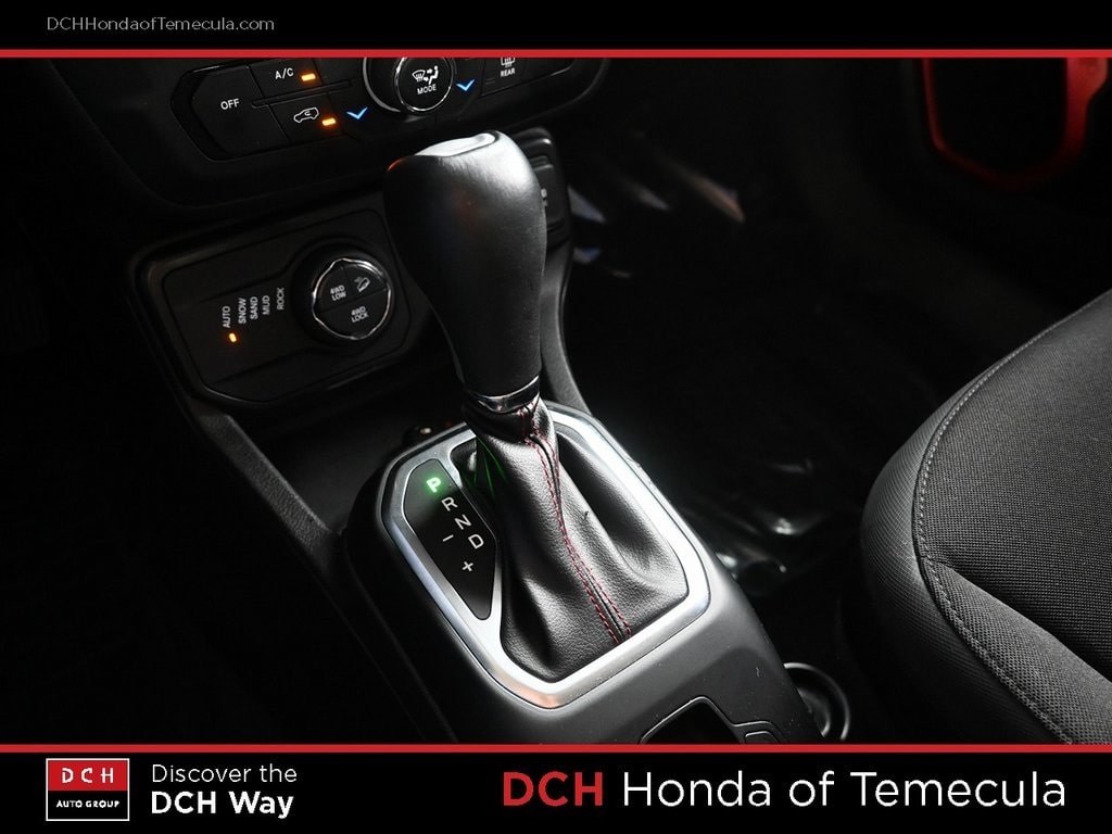 Thumbnail: 2023 Jeep Renegade - 13