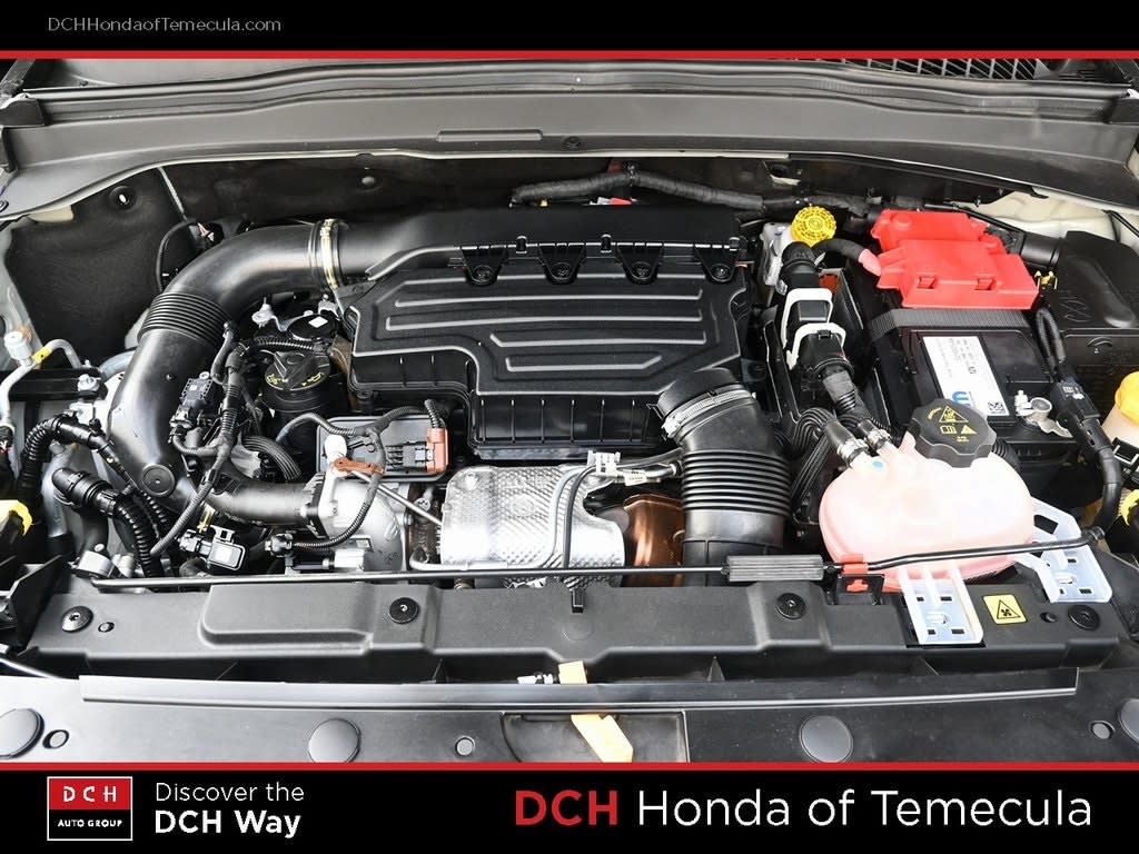 Thumbnail: 2023 Jeep Renegade - 8