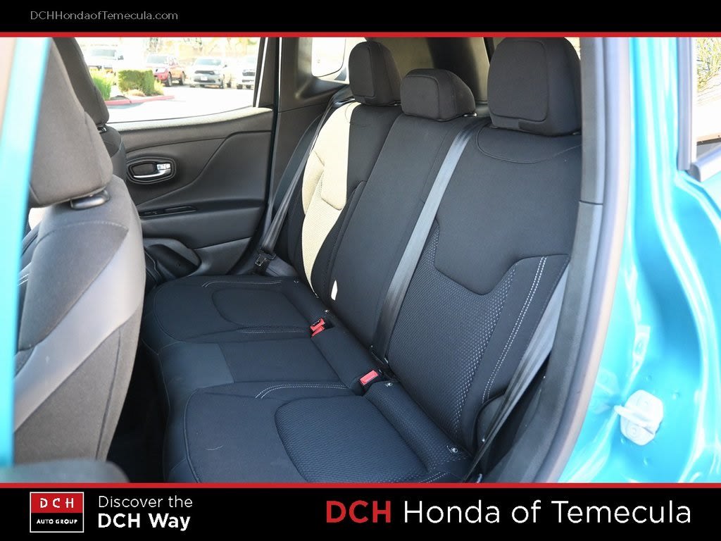 Thumbnail: 2022 Jeep Renegade - 10