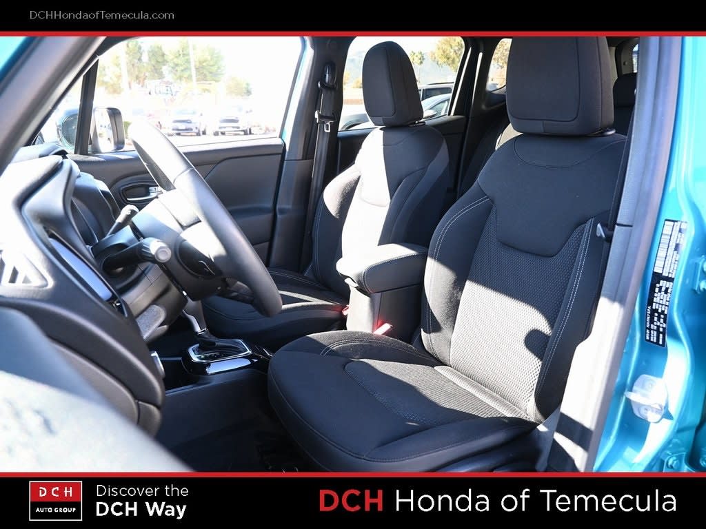 Thumbnail: 2022 Jeep Renegade - 8