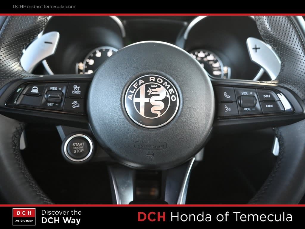 Thumbnail: 2023 Alfa Romeo Stelvio - 19