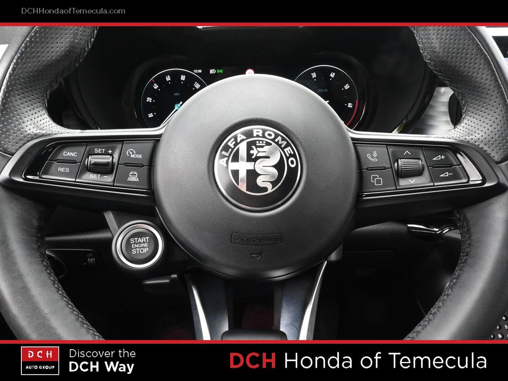 Thumbnail: 2024 Alfa Romeo Tonale - 19