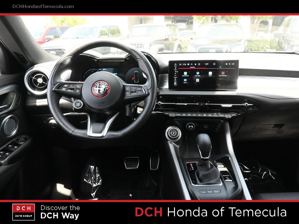 Thumbnail: 2024 Alfa Romeo Tonale - 2