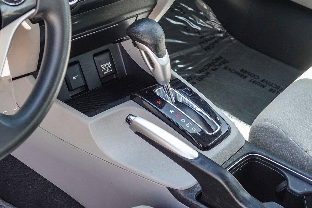 Thumbnail: 2013 Honda Civic - 14