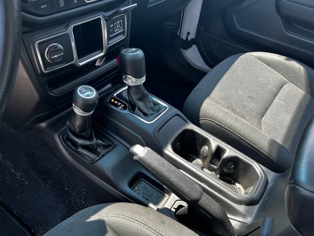 Thumbnail: 2022 Jeep Wrangler - 11