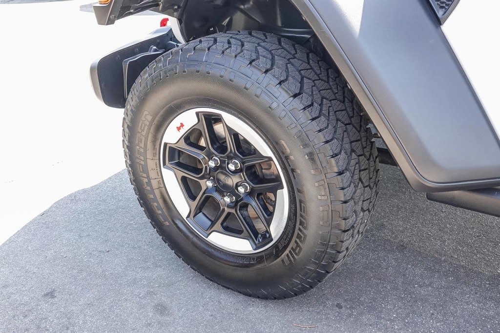 Thumbnail: 2021 Jeep Wrangler - 6