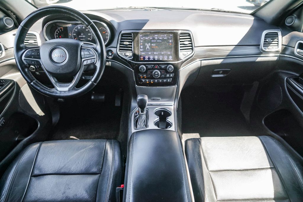 Thumbnail: 2020 Jeep Grand Cherokee - 2