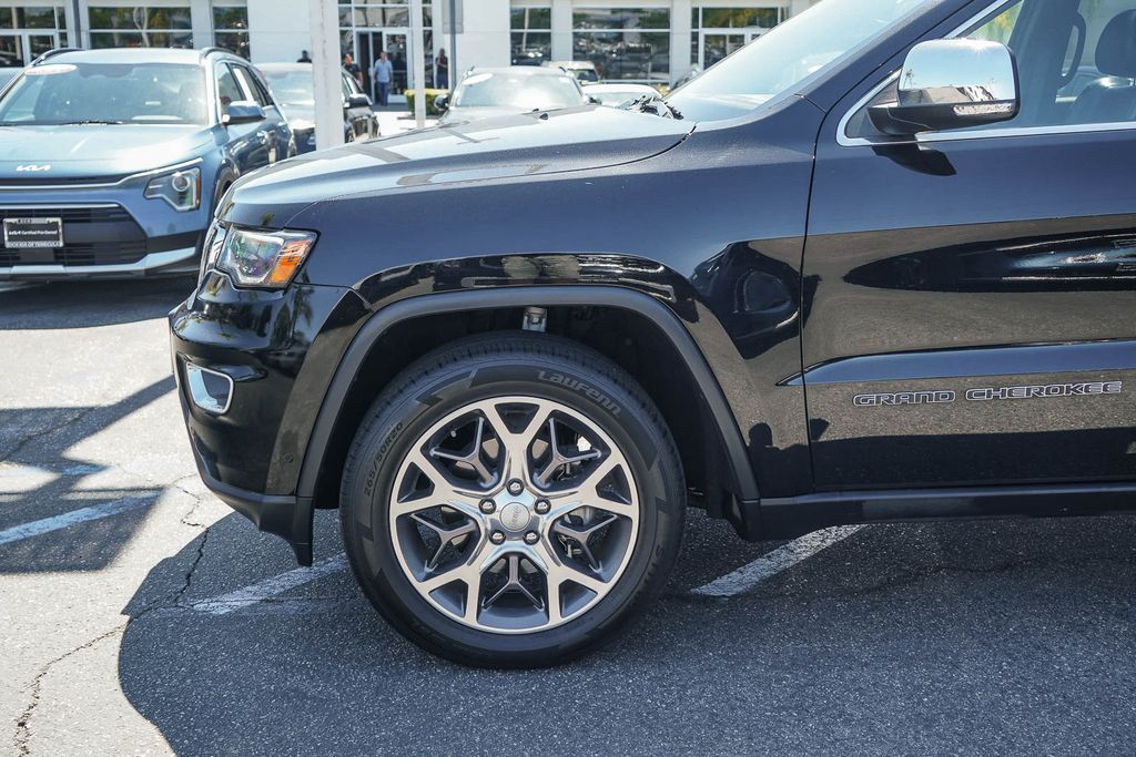 Thumbnail: 2020 Jeep Grand Cherokee - 5