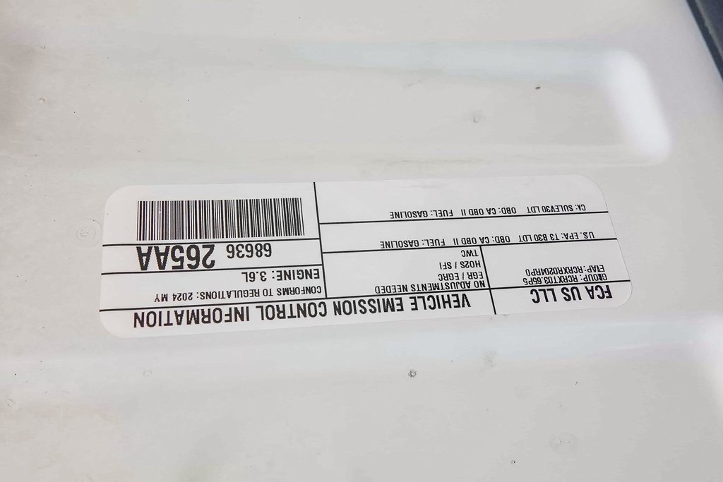 Thumbnail: 2024 Jeep Grand Cherokee L - 15