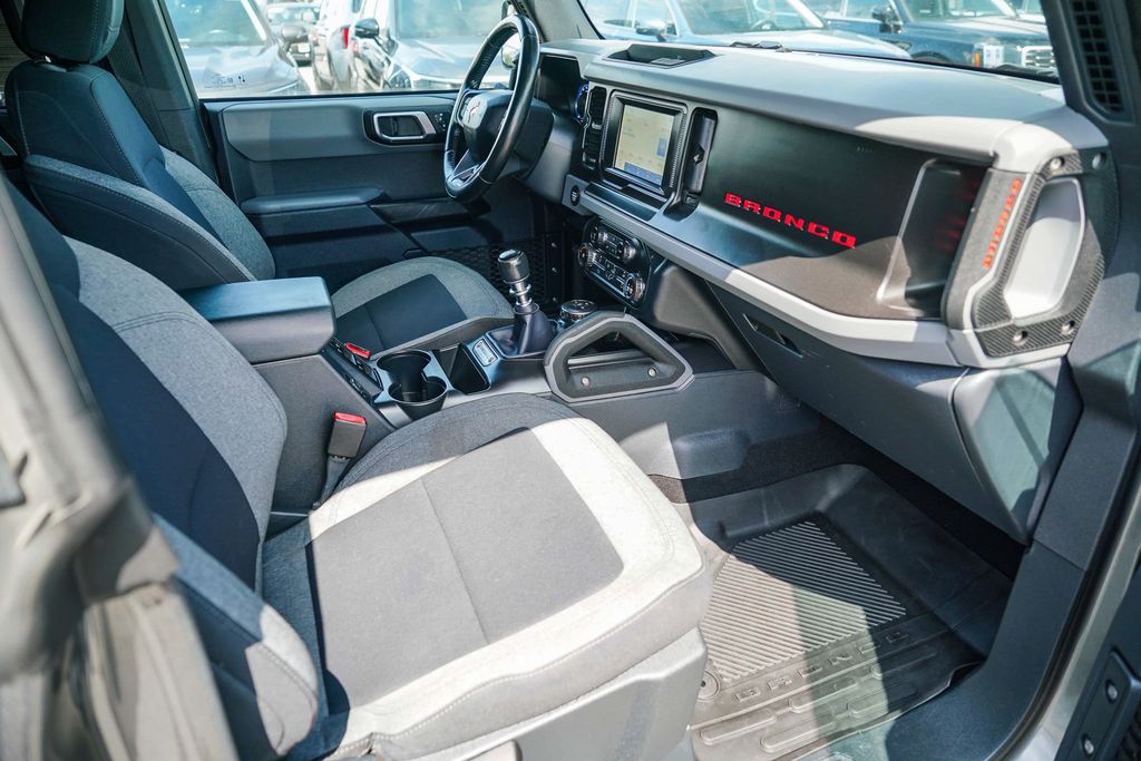 Thumbnail: 2021 Ford Bronco - 10